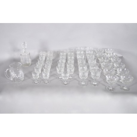 Canterbury service in Baccarat crystal