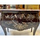 Commode style Louis XV laque de Chine